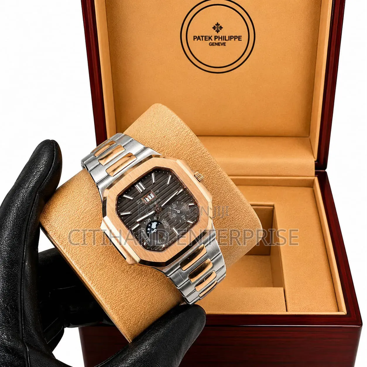Classy Patek Cubitus - Look Special Out There!