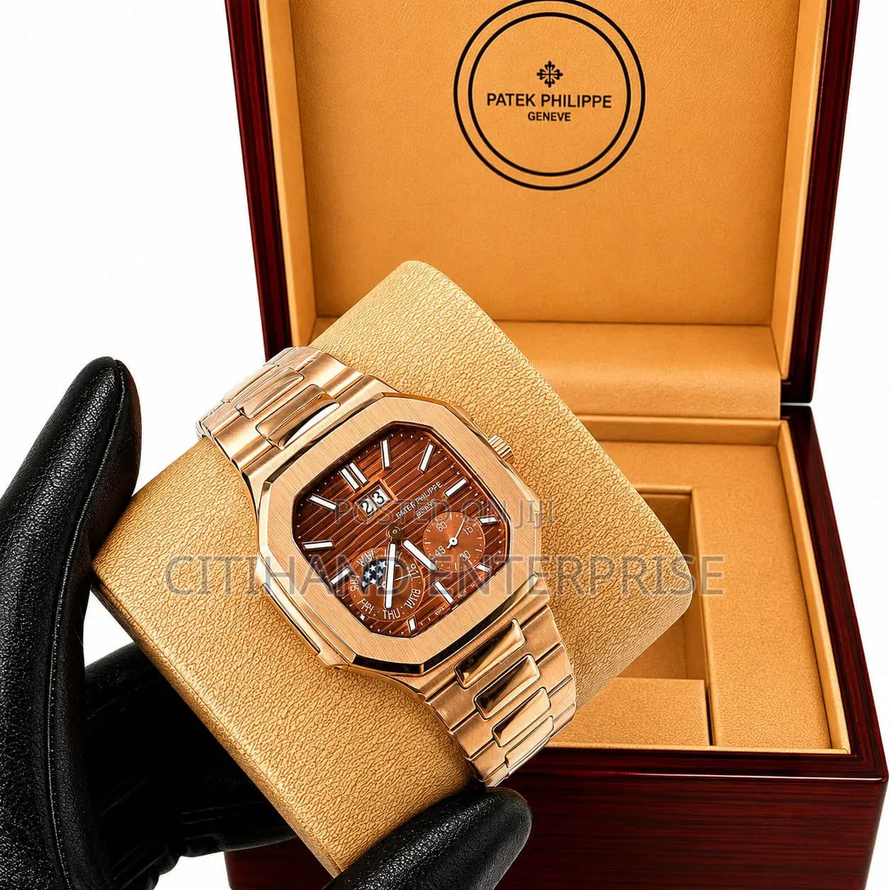 Classy Patek Cubitus - Look Special Out There!