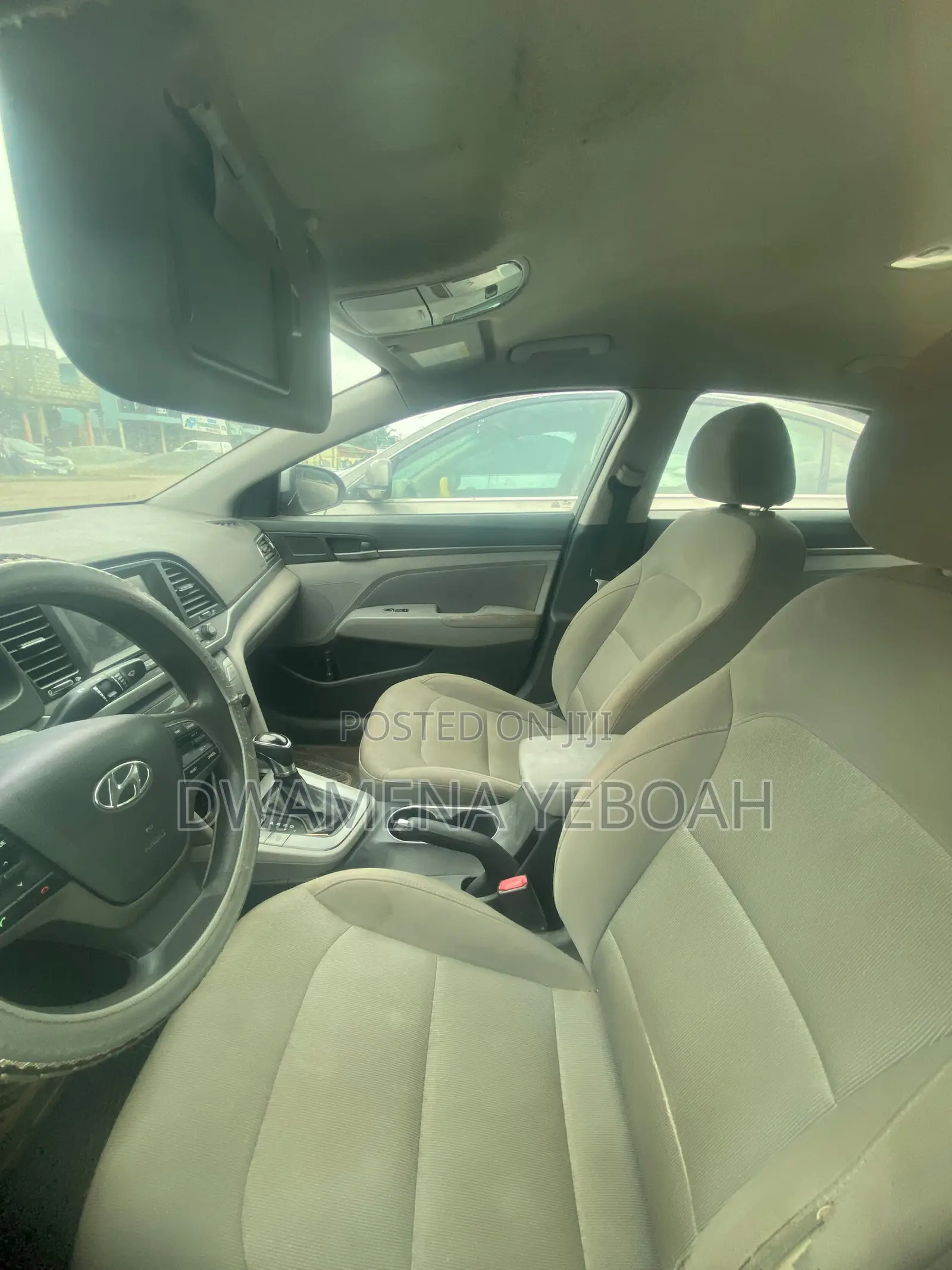 Hyundai Elantra Limited Sedan FWD (2.0L 4cyl 6A) 2017 Silver