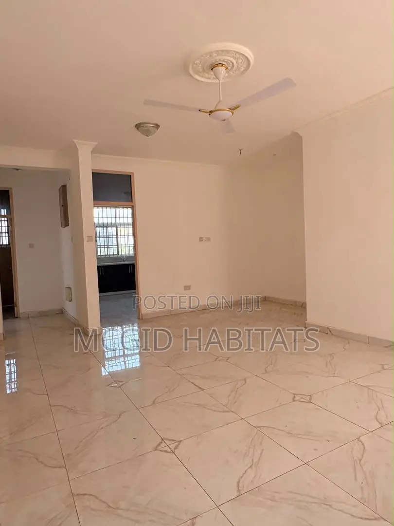 2bdrm Apartment in Ashaley Botwe for rent