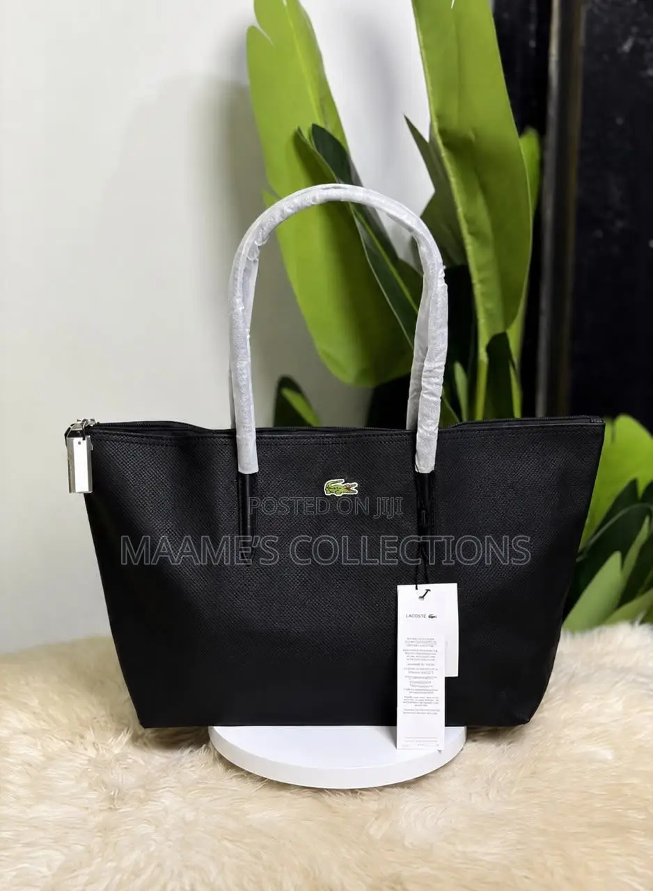 Lacoste Ladies Tote Handbag – Stylish Shoulder Bag