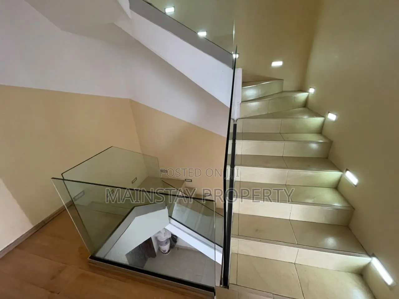 Furnished 4bdrm Townhouse / Terrace for rent