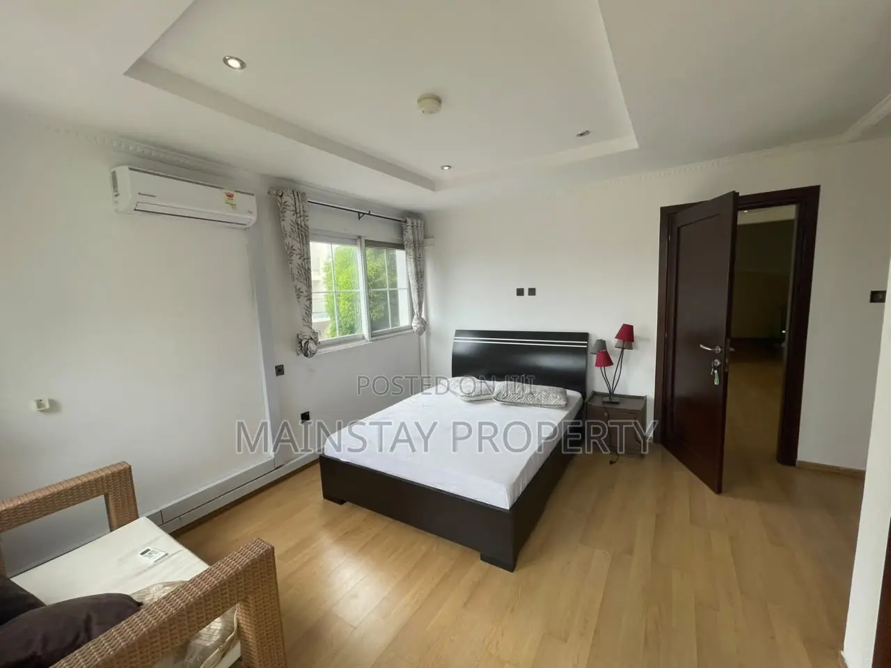 Furnished 4bdrm Townhouse / Terrace for rent