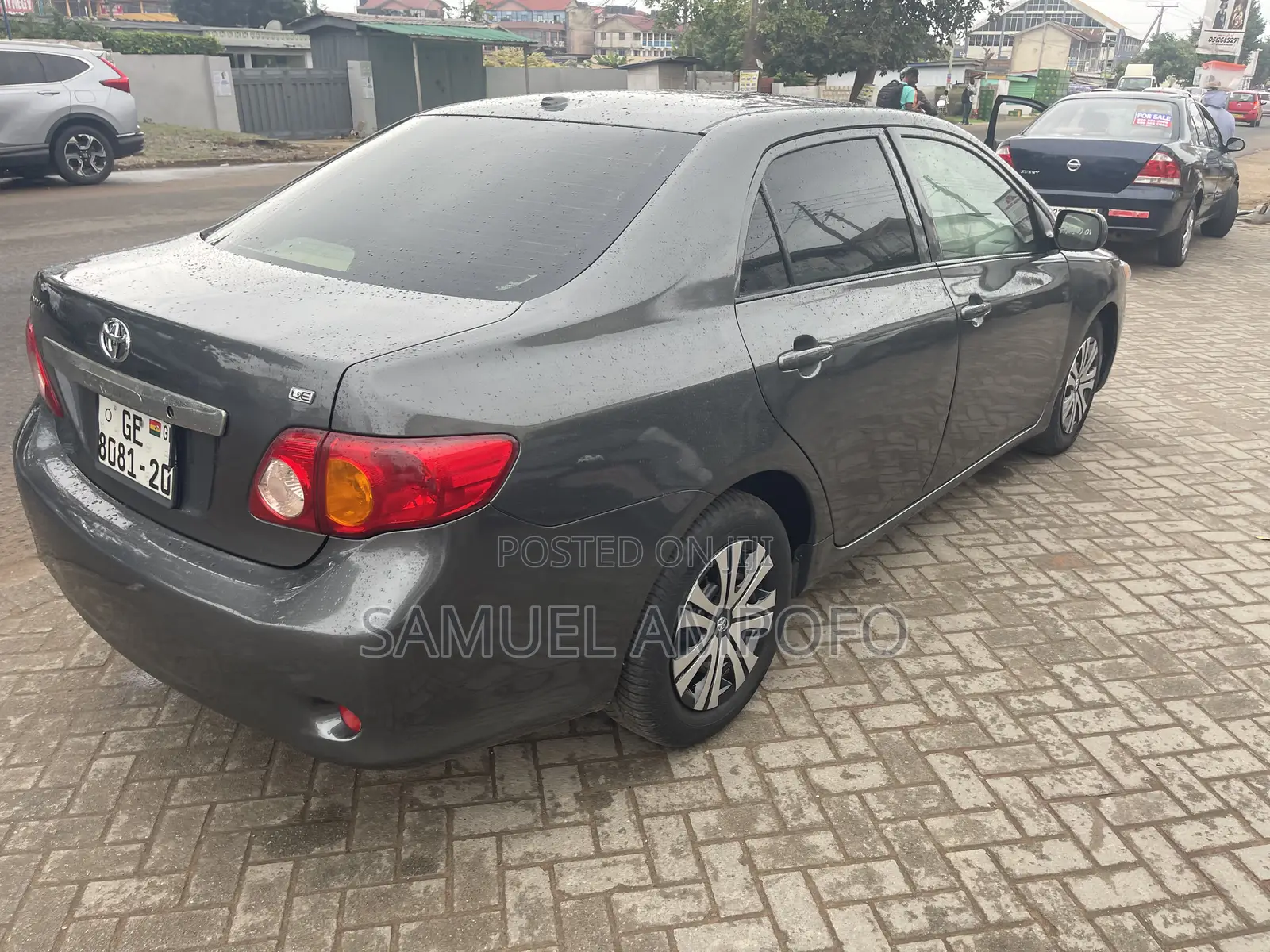 Toyota Corolla LE 4dr Sedan (1.8L 4cyl 4A) 2010 Gray