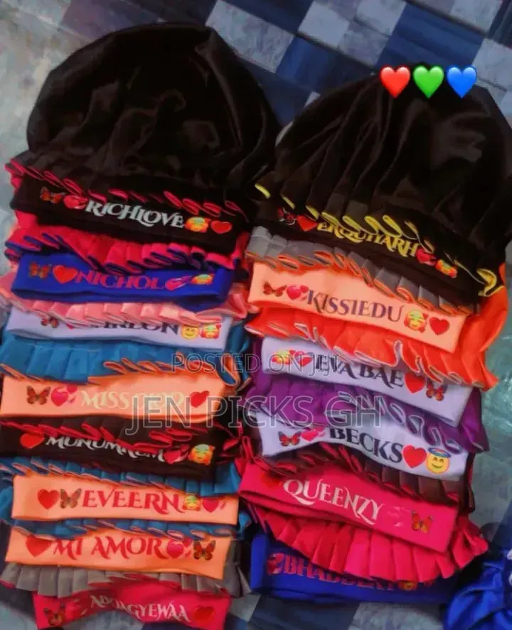 Ladies Bonnets