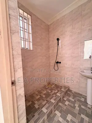 2bdrm Apartment in Ea Properties, School Junction for rent