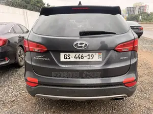 Hyundai Santa Fe Limited 4dr SUV (3.3L 6cyl 6A) 2015 Gray