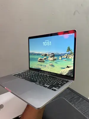 Laptop Apple MacBook Pro 16GB Intel Core i7 SSD 512GB
