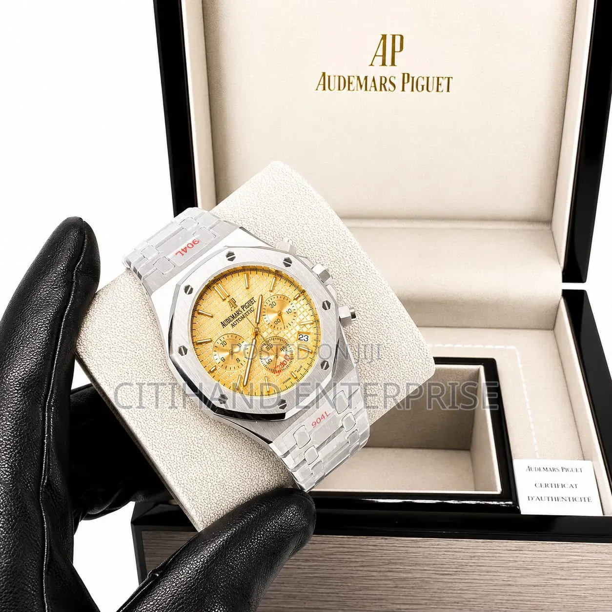 Classy Audemars Piquet Watch - High and Stylish !