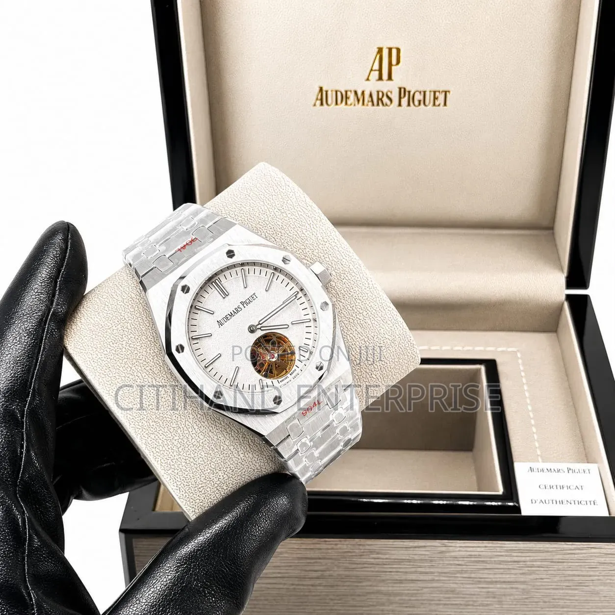 Classy Audemars Piquet Watch - High and Stylish !