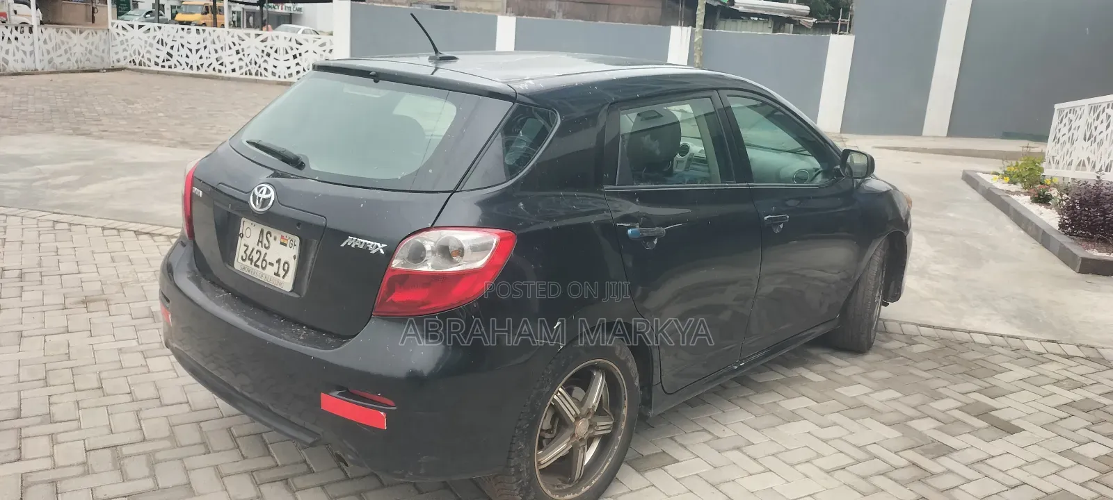 Toyota Matrix Hatchback FWD (1.8L 4cyl 5M) 2008 Black