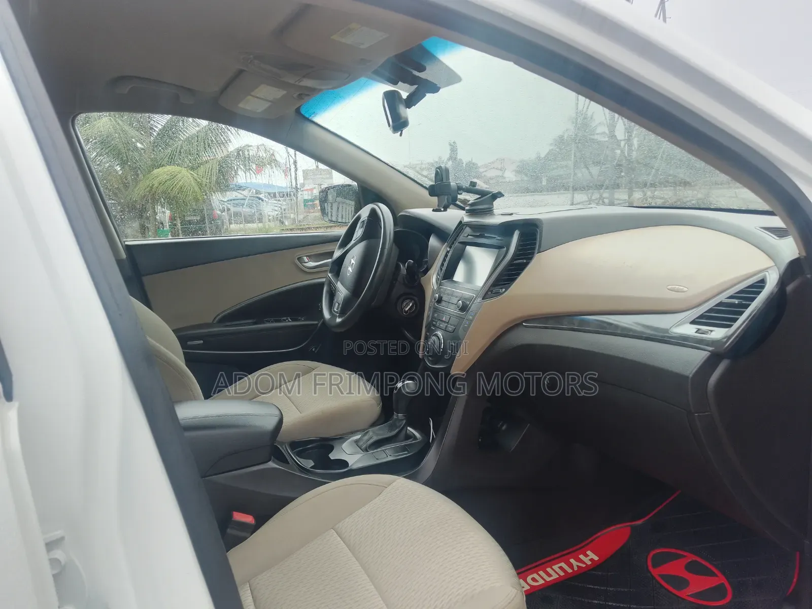 Hyundai Santa Fe 2016 White