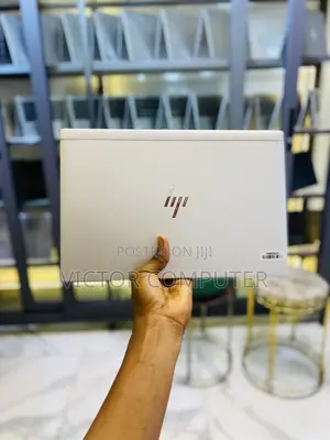 Laptop HP EliteBook 830 G8 8GB Intel Core i5 SSD 256GB