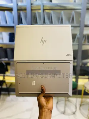Laptop HP EliteBook 830 G8 8GB Intel Core i5 SSD 256GB