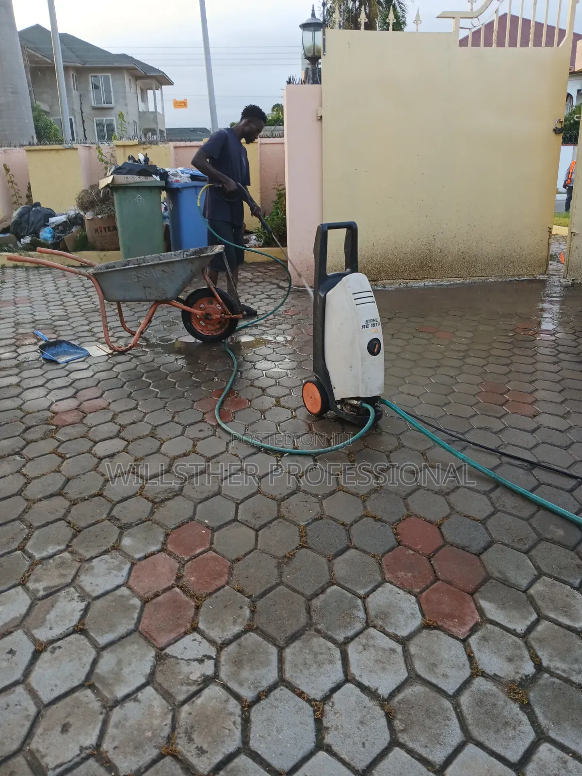 Professional Cleaning Service in Achimota