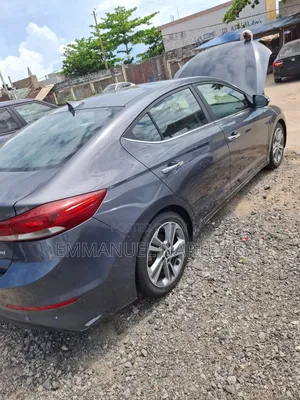 Hyundai Elantra 2018 Gray