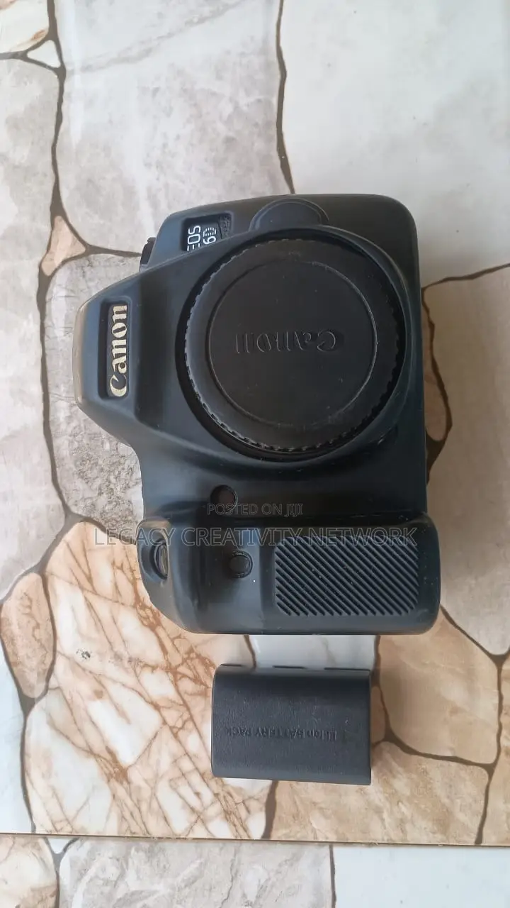6D Camera Body