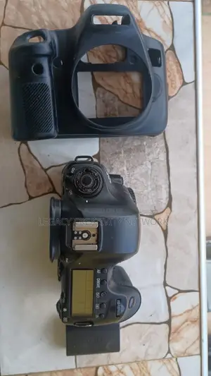 6D Camera Body
