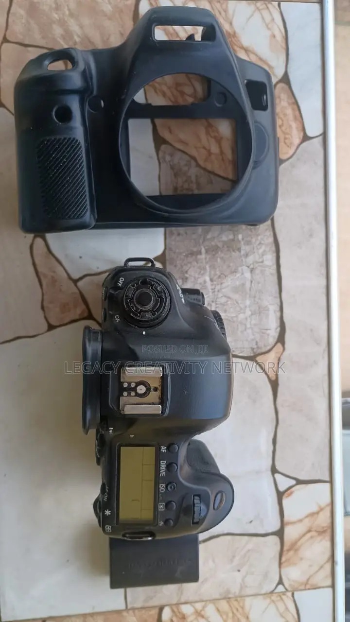 6D Camera Body