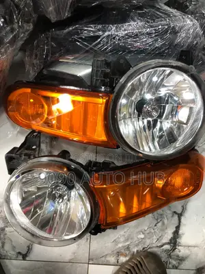 2007–2014 Toyota FJ Cruiser Headlight (Foreign Used – Premium OEM)