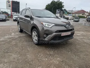 Toyota RAV4 LE 4dr SUV AWD (2.5L 4cyl 6A) 2015 Brown