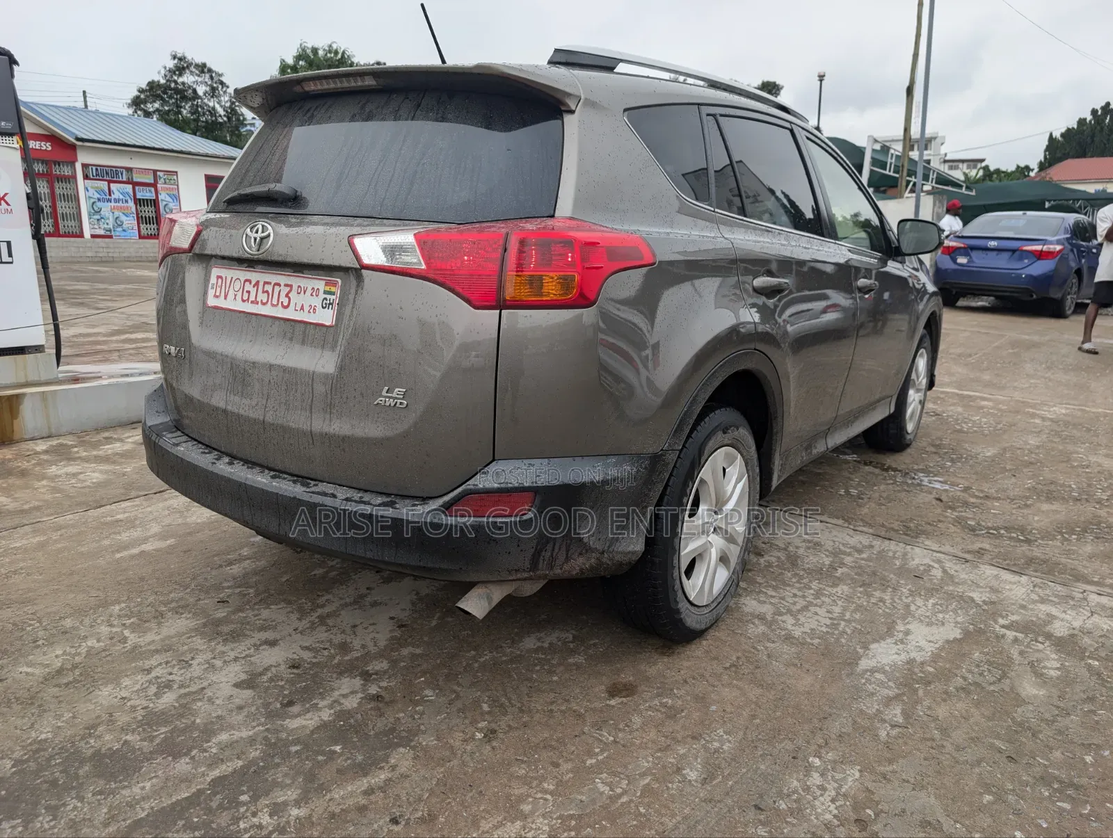 Toyota RAV4 LE 4dr SUV AWD (2.5L 4cyl 6A) 2015 Brown