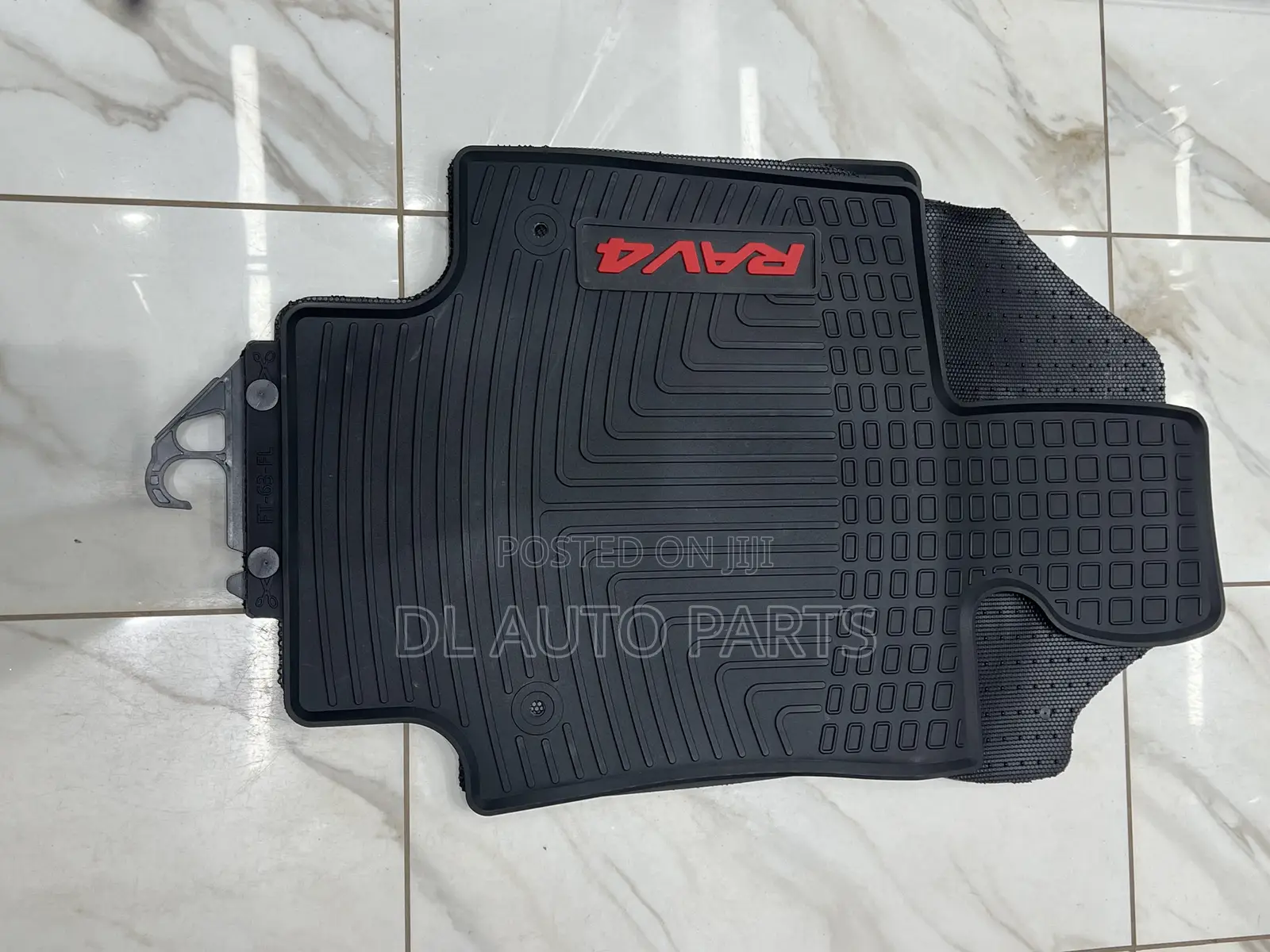RAV4 19 Floor Carpet
