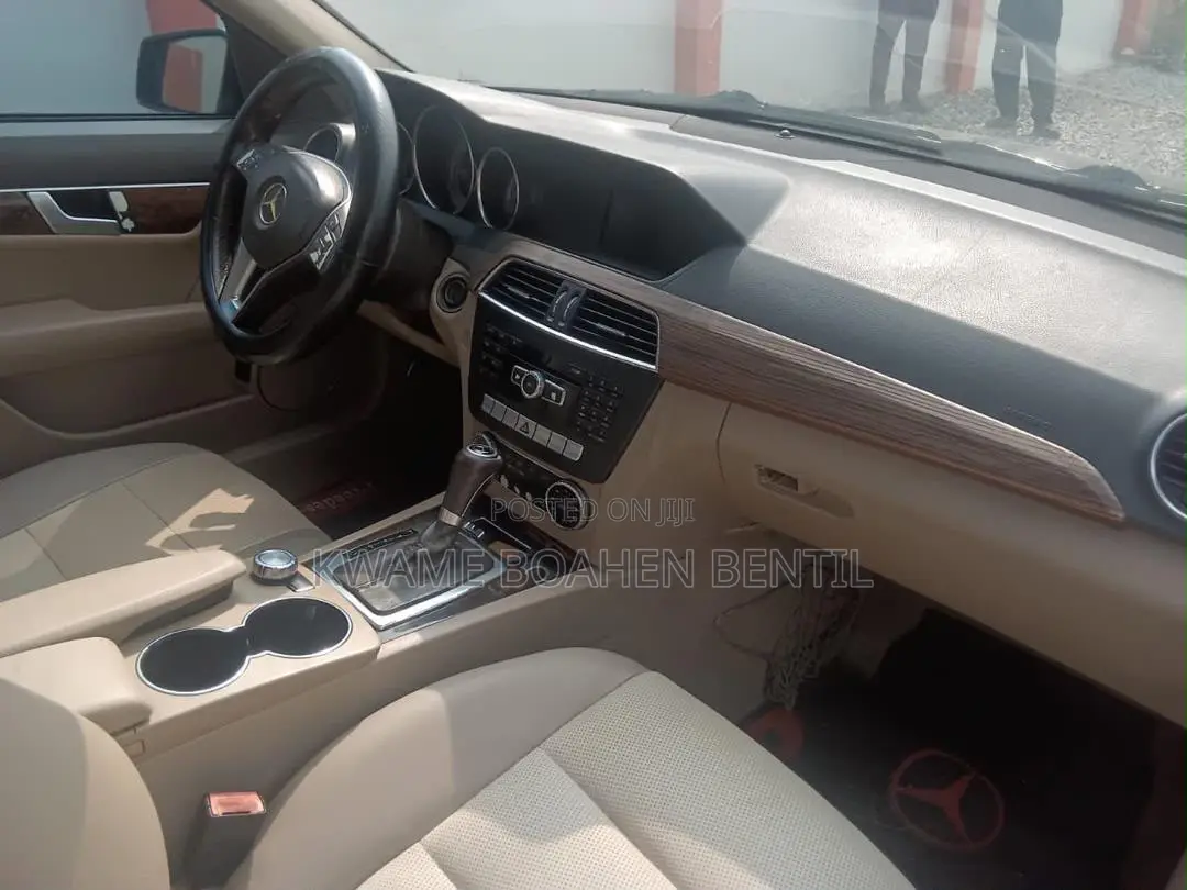 Mercedes-Benz C250 2014 Gray