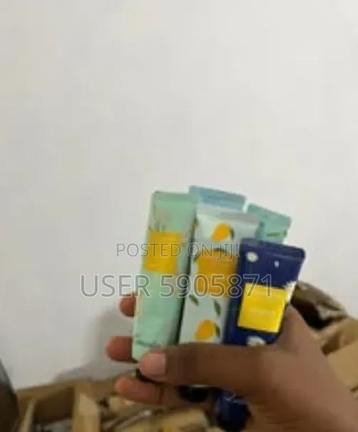 Moisturizing Nourishing Hand Cream