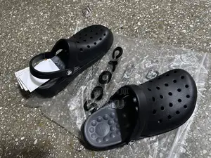 Crocs Reviva Clog