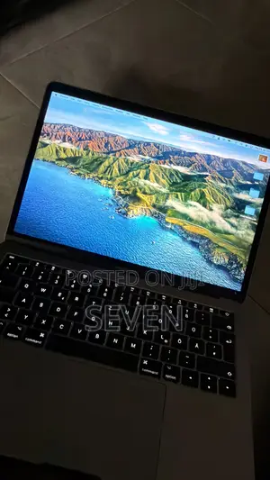 Laptop Apple MacBook Pro 2017 8GB Intel Core i5 SSD 128GB