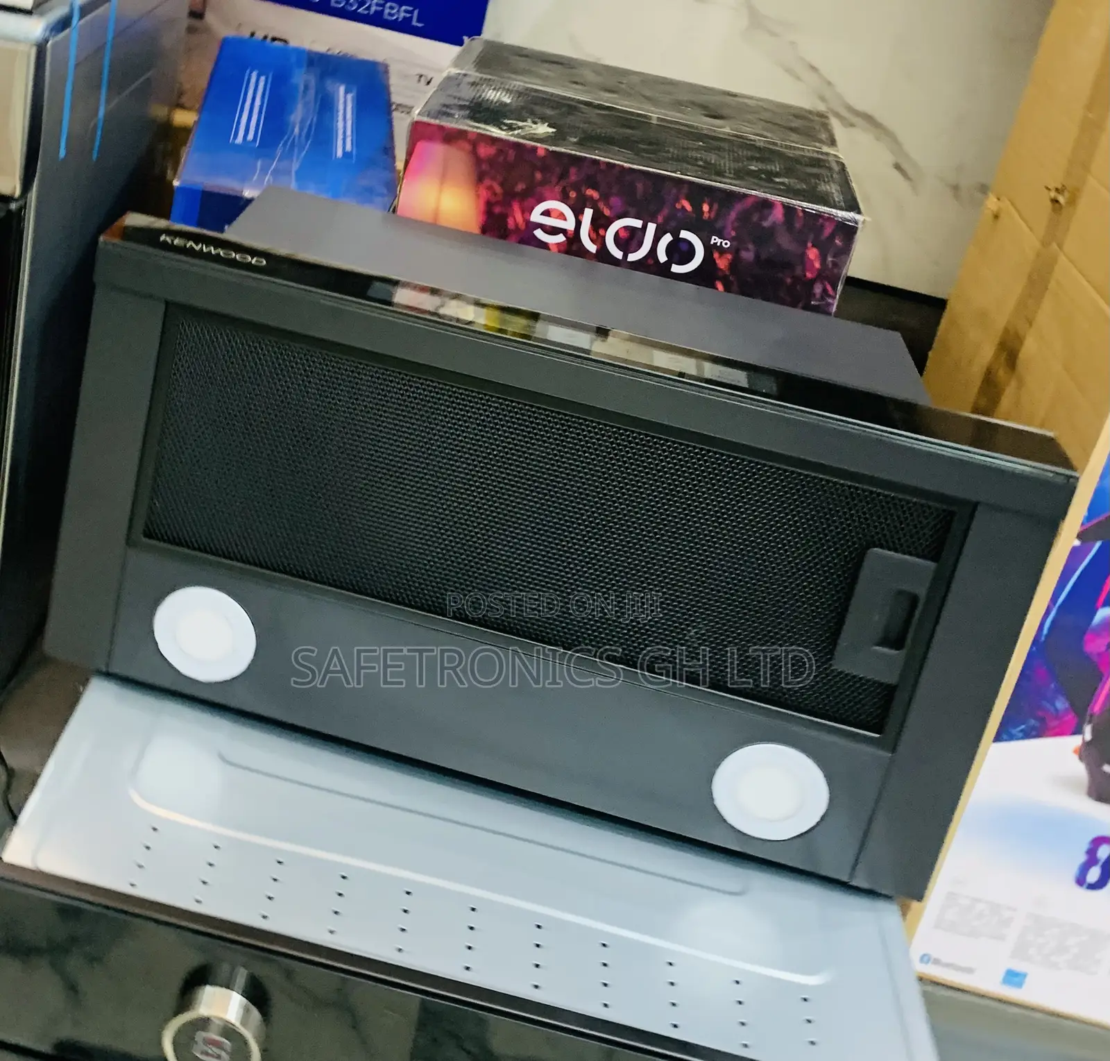 Ultra Modern Kenwood 60cm Built-in Heat Extractor (Model 900T)