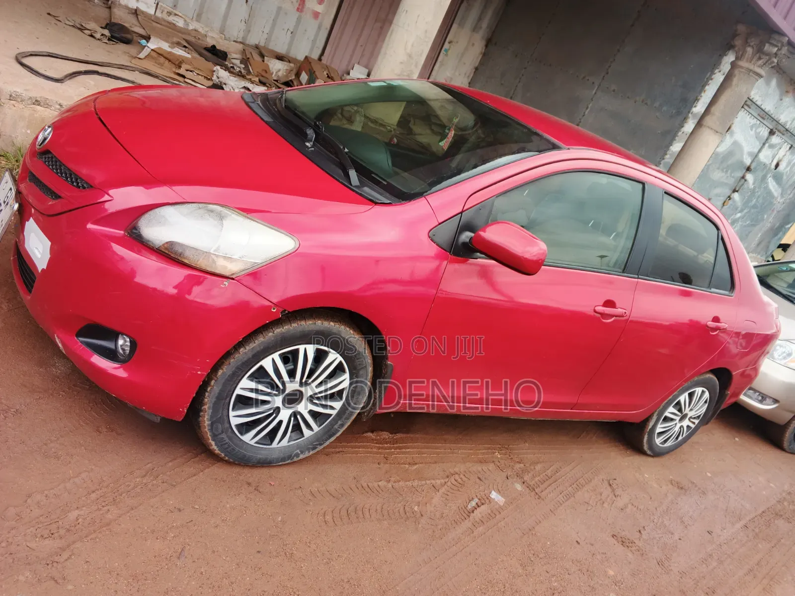 Toyota Yaris 2010 Red