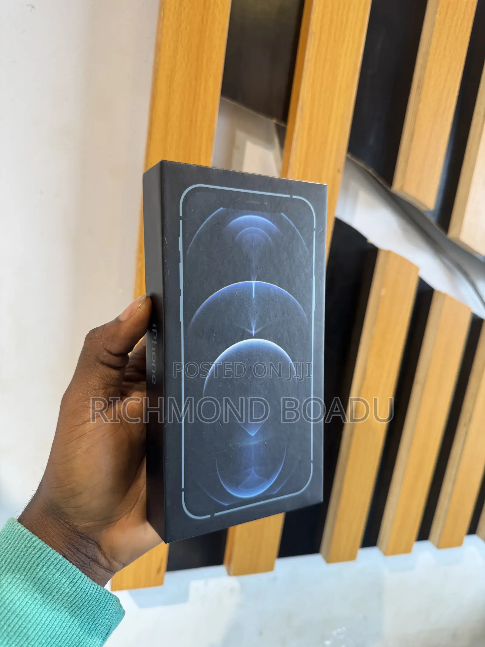 New Apple iPhone 12 Pro Max 128 GB Blue