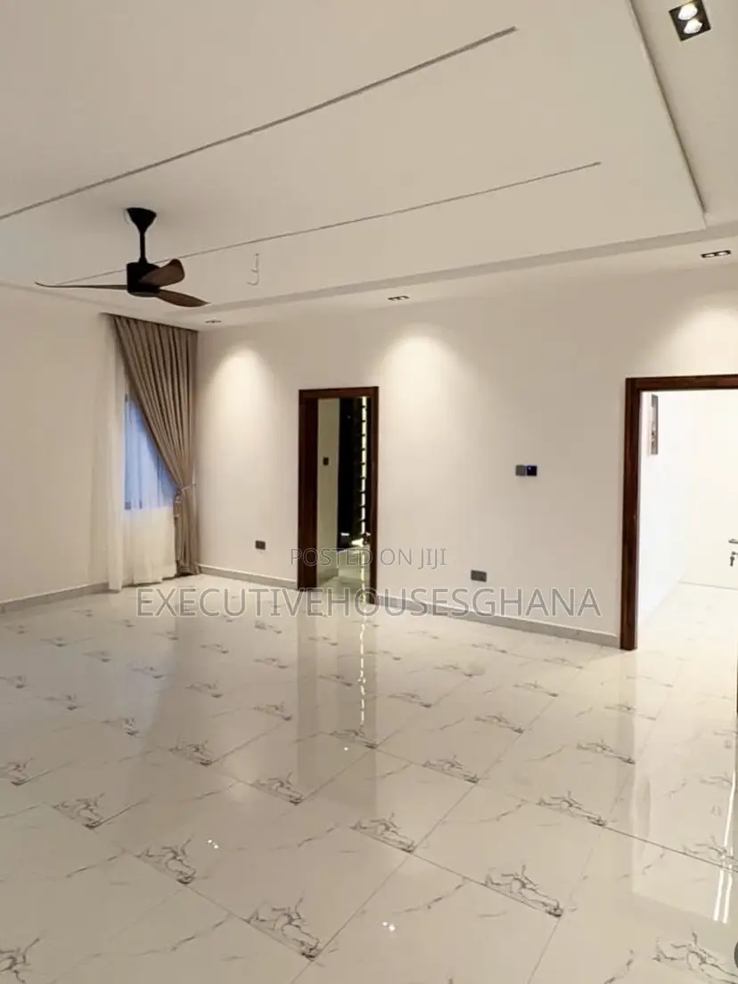 4bdrm House in East Legon for sale