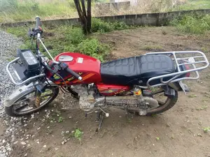 Royal RY125 2025 Red