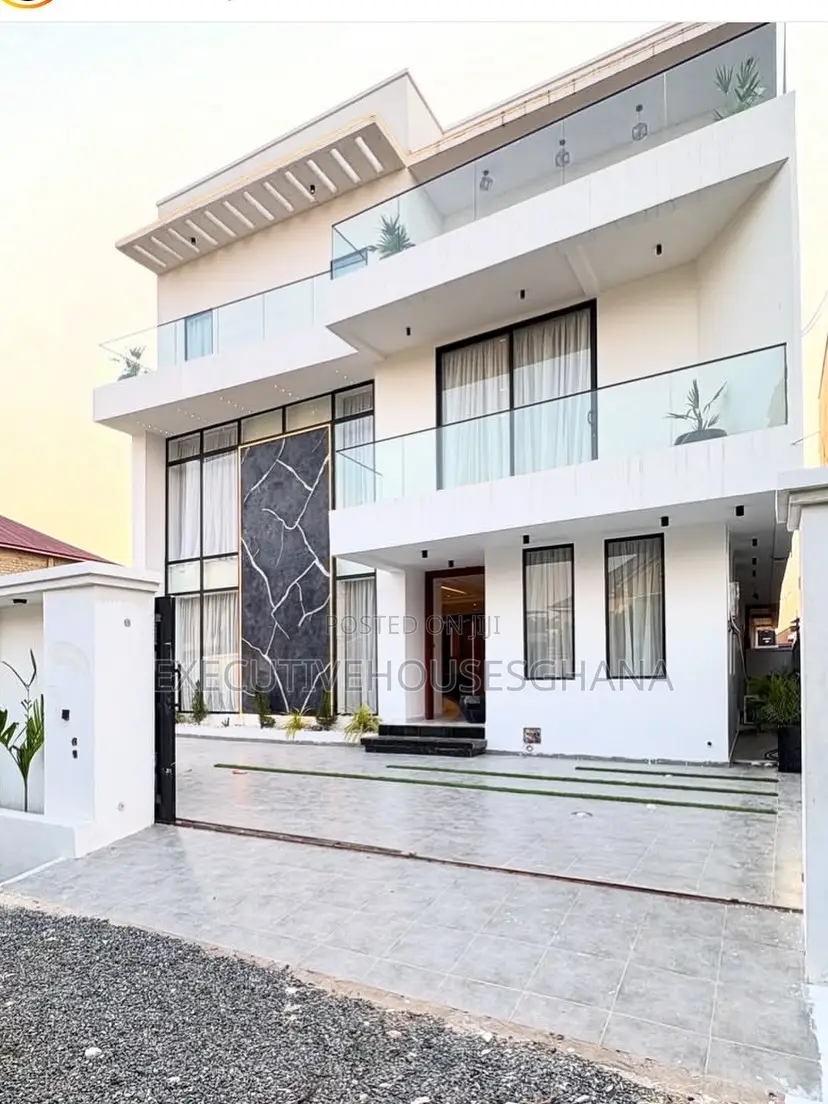 4bdrm House in East Legon for sale