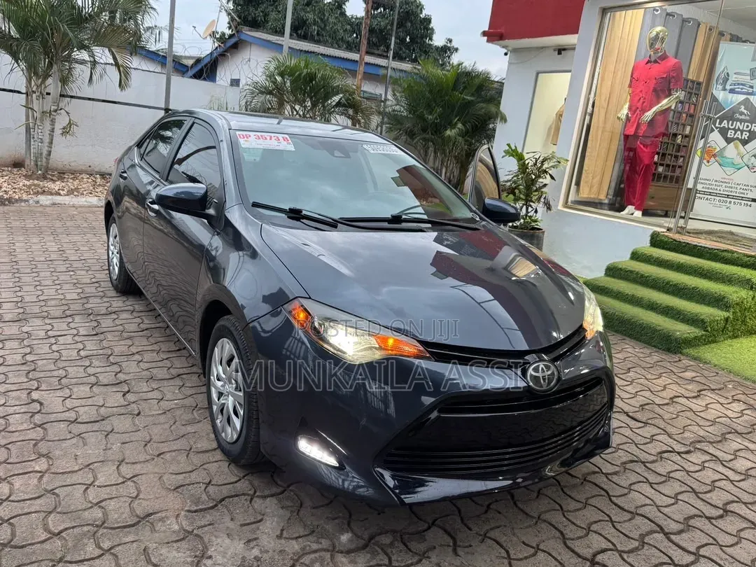 Toyota Corolla 2019 Gray