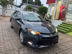 Toyota Corolla 2019 Gray