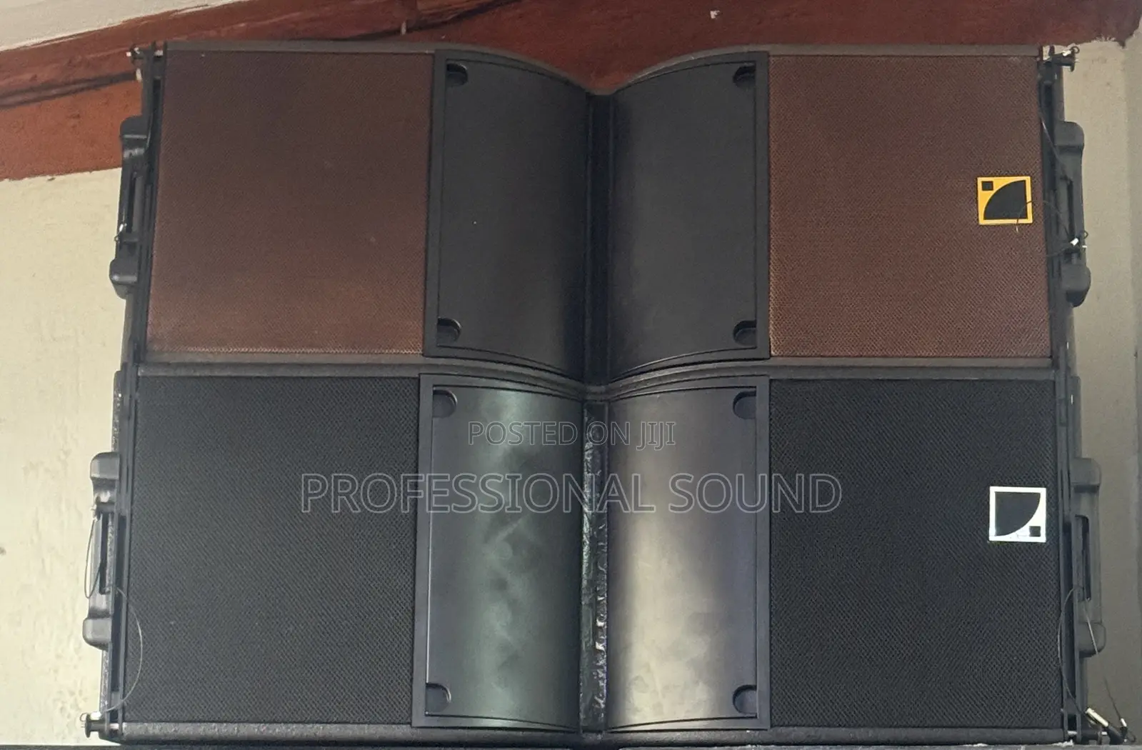 12 Inches L-Acoustics Kara Line Array Loudspeakers