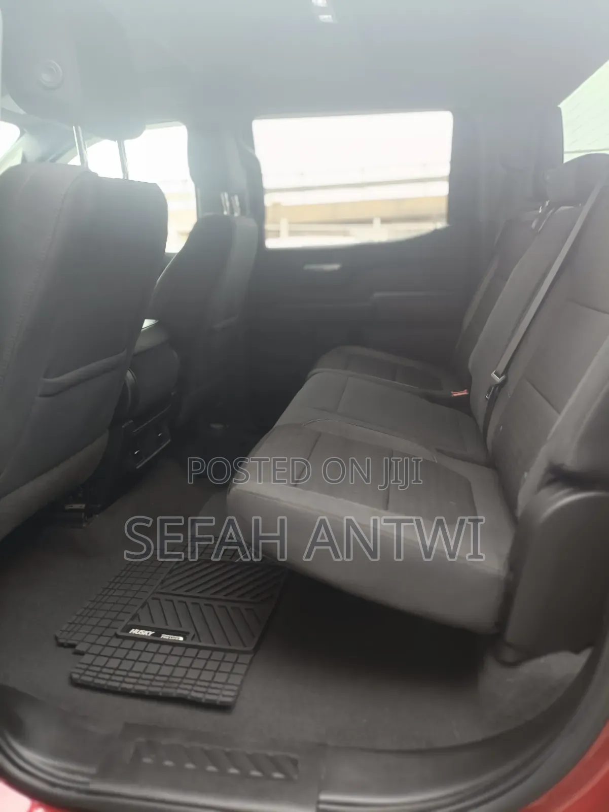 Chevrolet Silverado 2022 Red