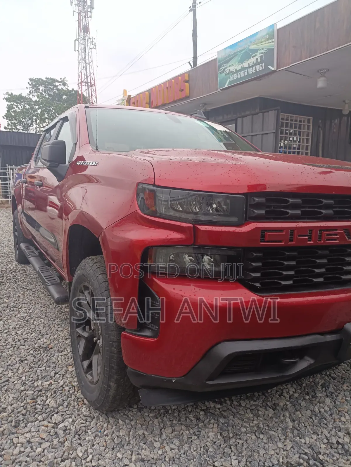 Chevrolet Silverado 2022 Red