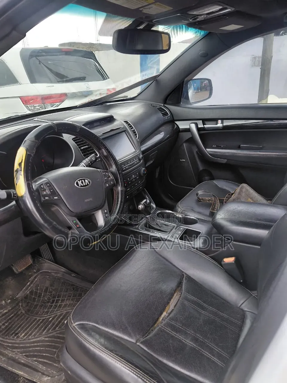 Kia Sorento 2013 White
