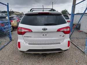 Kia Sorento 2013 White