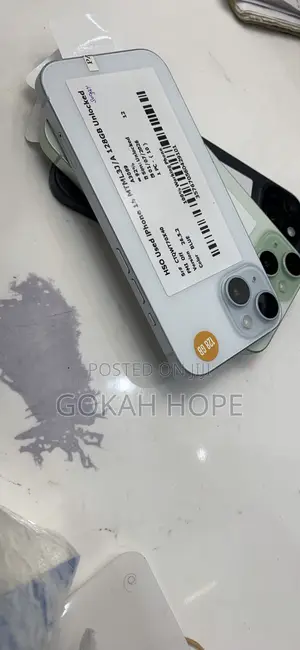 New Apple iPhone 15 128 GB Black