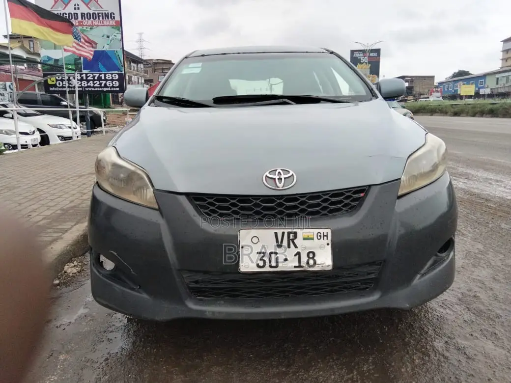 Toyota Matrix Hatchback FWD (1.8L 4cyl 5M) 2010 Blue