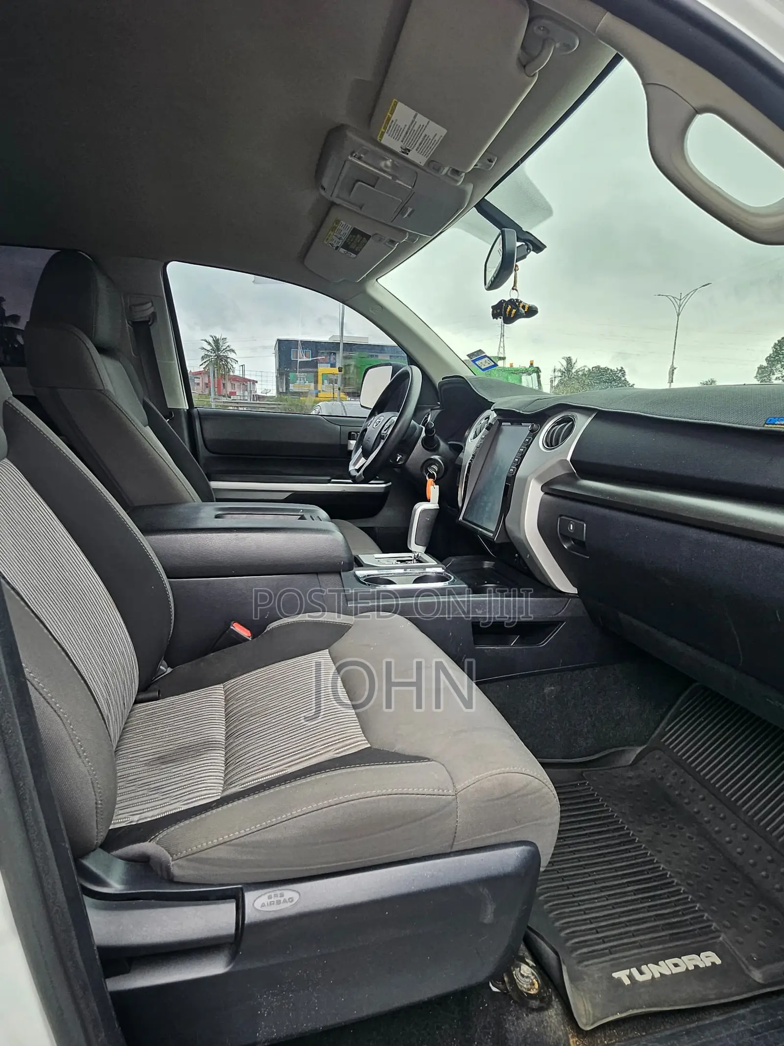 Toyota Tundra 2017 White