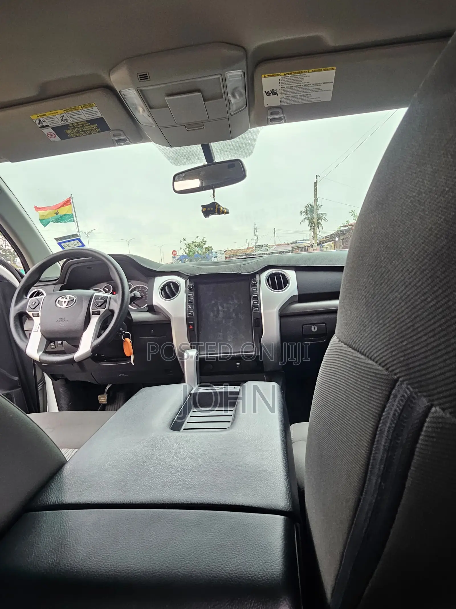 Toyota Tundra 2017 White