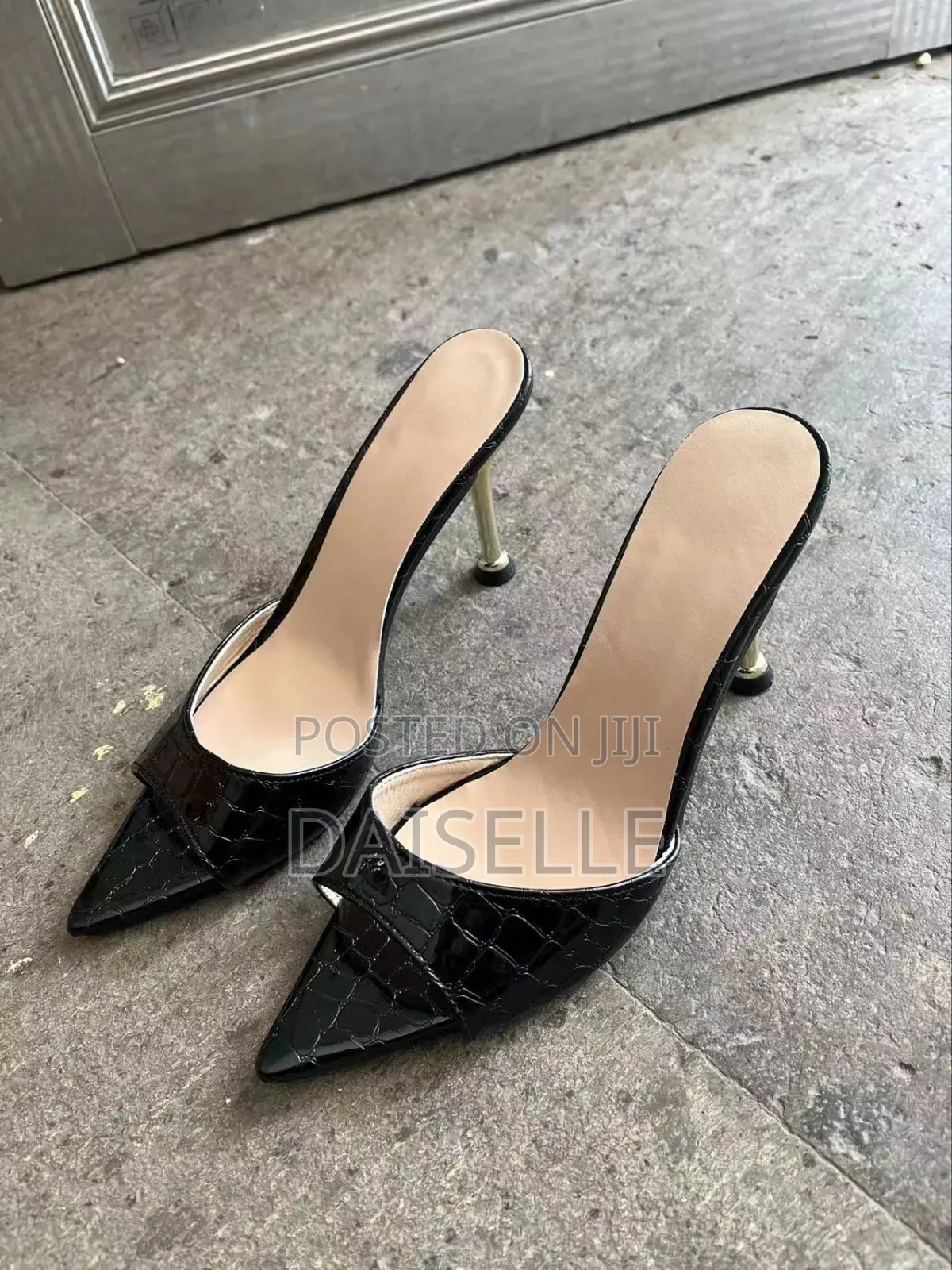Eilyken Faux-Croc Mules
