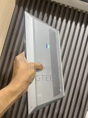 Laptop HP Zbook Studio G7 32GB Intel Core i7 SSD 512GB
